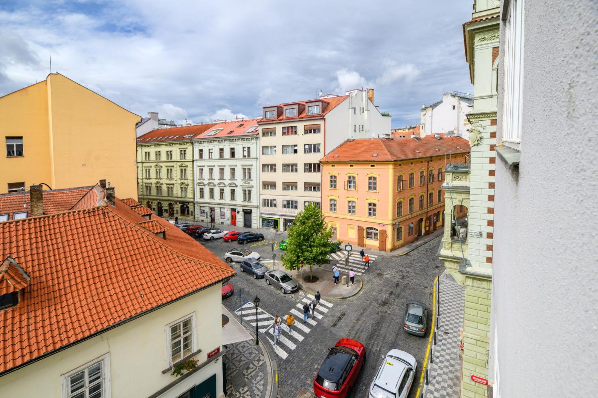 Benedikt City Center Hostel Praha Eksteriør bilde